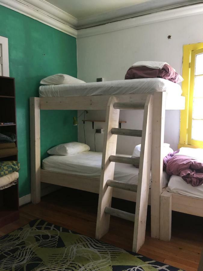 Princesa Insolente Hostel Santiago Eksteriør bilde